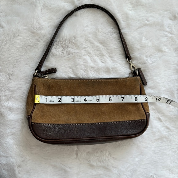Vintage Coach Hampton Demi Brown Suede 7753 🍒🤎 - Picture 8 of 10